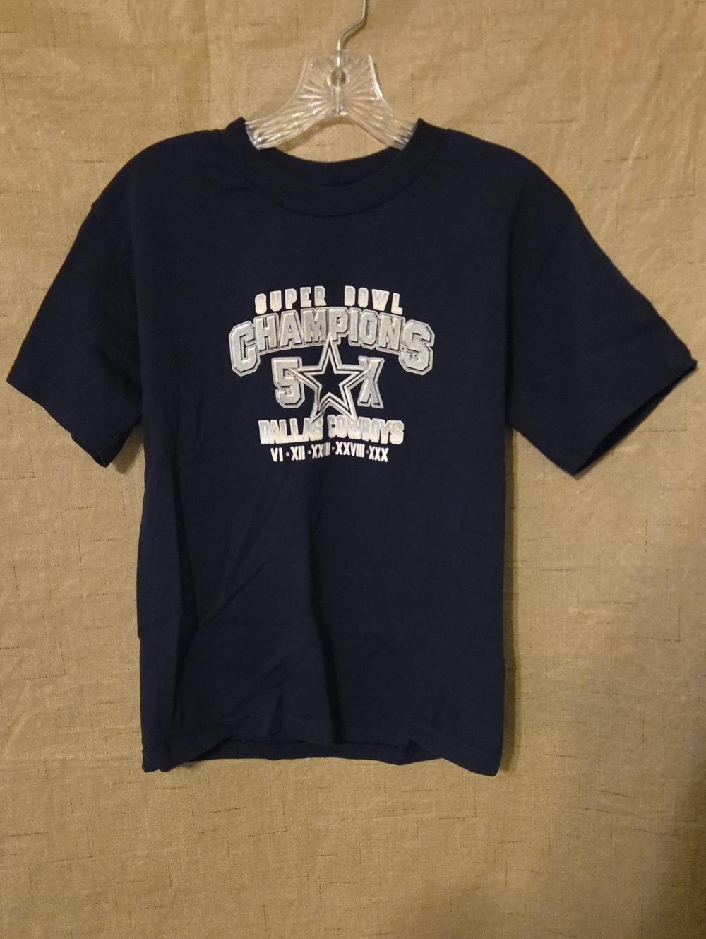Cowboys Kids Navy Blue 'Super Bowl Champions' Graphic Tee
